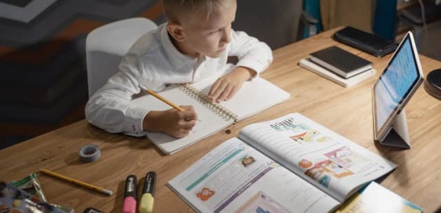 Do kiedy trwa nauczanie zdalne? Oto, co musisz wiedzieć o przyszłości edukacji. Do kiedy trwa nauczanie zdalne? Oto, co musisz wiedzieć o przyszłości edukacji.